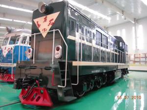 保存在沈阳铁路陈列馆的东方红5型0371号机车