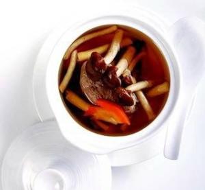 茶树菇老鸭汤