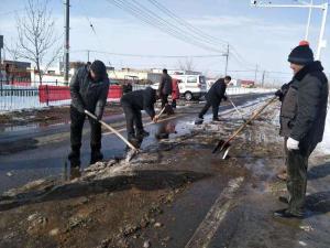 窝依莫克镇环境整治