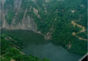 唐家山堰塞湖
