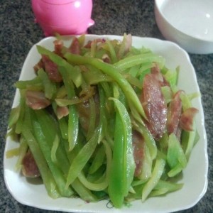 怎么炒莴苣丝好吃 300