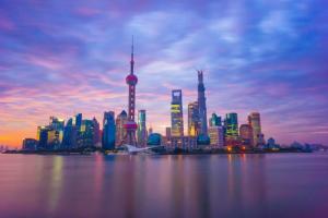 与外滩隔江相望的陆家嘴