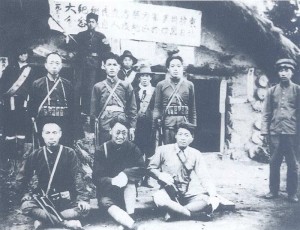 抗联战士照片