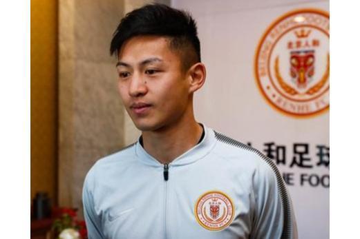 王楚(中国男子足球运动员)_搜狗百科