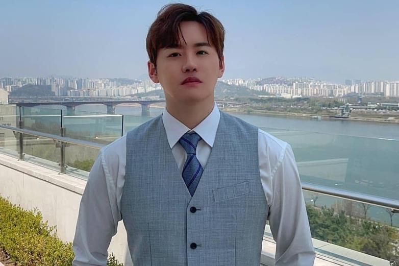 金俊浩(韩国男歌手)_搜狗百科