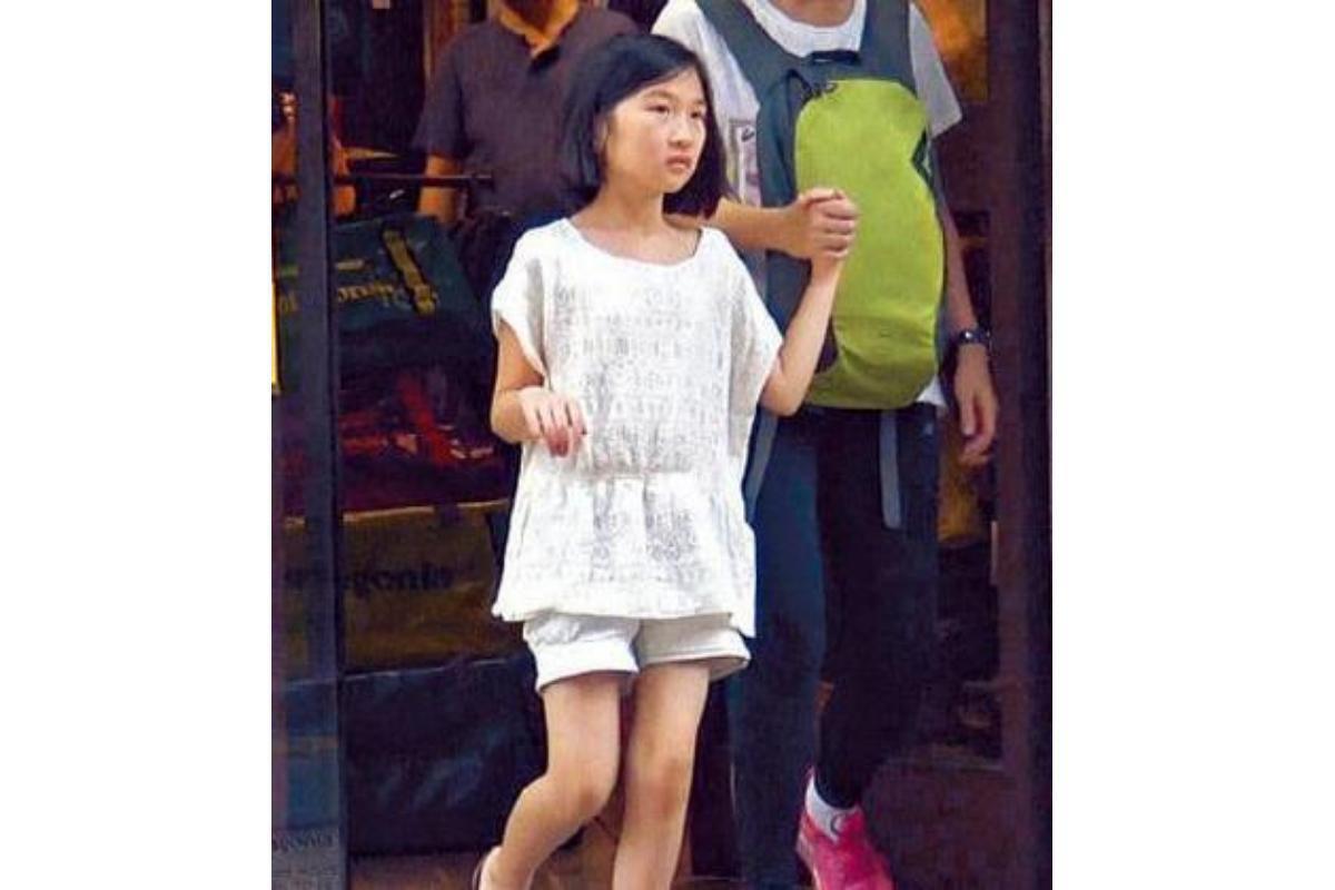 张童(关咏荷与张家辉女儿)_搜狗百科