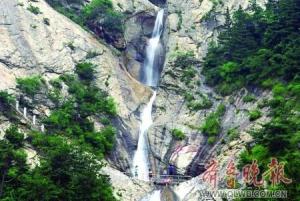 龙池瀑布图册
