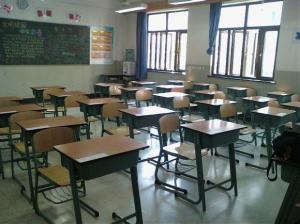 卢湾中学图册