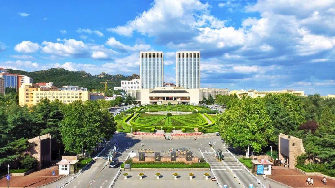 青岛大学青岛医学院(原青岛大学医学院),是国务院批准的首批有硕士