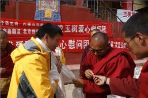 蔡光胜慈善事迹