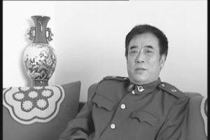 沈阳军区话剧团演员队队长王玉孝