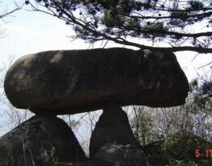 九华山怪石