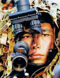 三栖尖兵何祥美