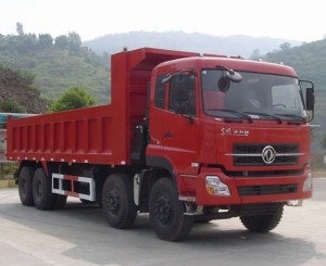 东风翻斗车