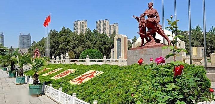 晋冀鲁豫烈士陵园，安葬有左权将军