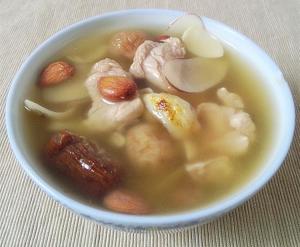 川贝炖瘦肉
