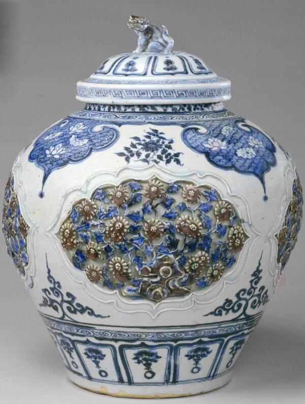 仿古瓷明青花釉里紅開片人物図香炉古玩骨董包古蔵置物 仿古瓷明青花釉里紅開片人物図香炉古玩骨董包古