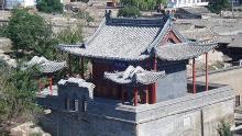 堡子里