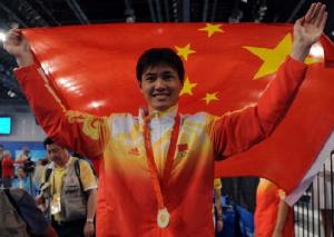 中国第一个男子击剑奥运冠军仲满