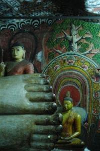 丹布勒金寺佛像