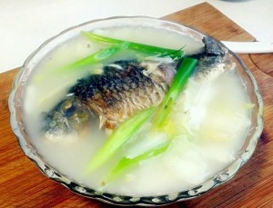 鲫鱼汤