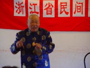小热昏