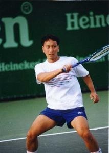 张德培