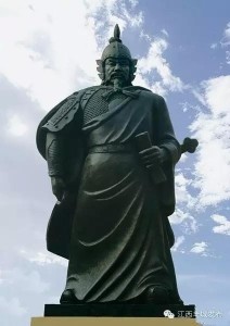 邓子龙塑像