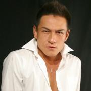 北冈龙贵