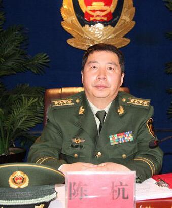 武警江西省总队政委换将:徐云飞接