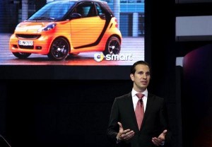 smart燃橙特别版发布会现场