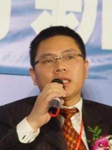 王均金