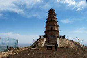 河西走廊武威莲花山