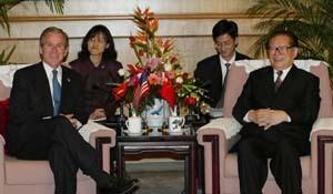 江泽民和布什进行会晤