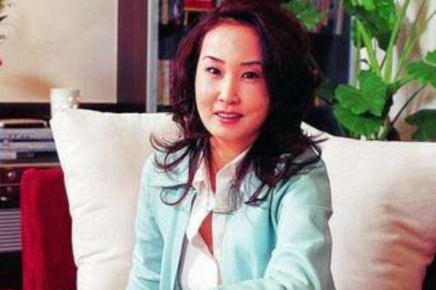 李文(美籍华人英语教授、作家、礼仪专家)_搜狗百科