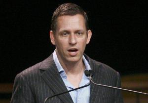 作者之一：彼得·蒂尔