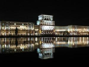 鲍曼大学校园