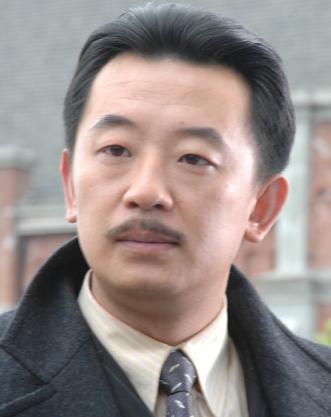 丁力(黄海波 饰)