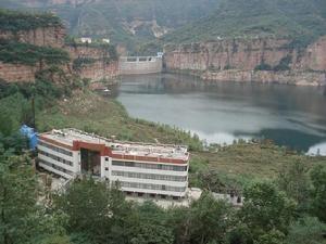 秦王湖坝体及设施