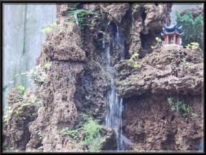 上水石