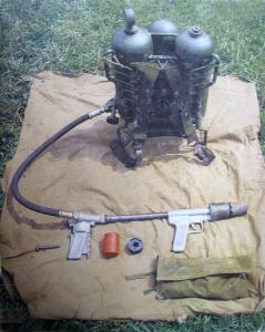 M2-2喷火器