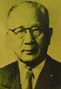 陈泮岭先生