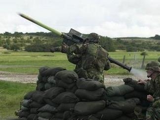 FIM-92"毒刺"防空导弹