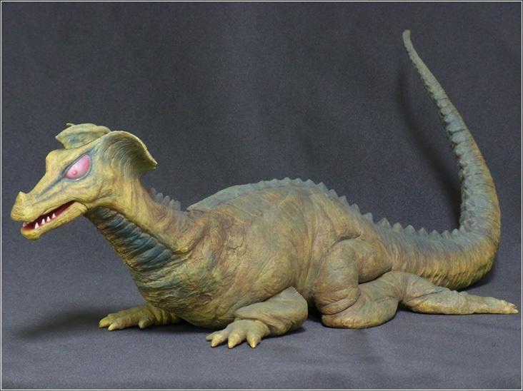 机械怪兽力加(リッガー/riggah)身高:60米体重:45000吨登场:第32集