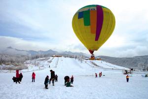 西岭雪山滑雪场