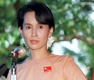 昂山素季
