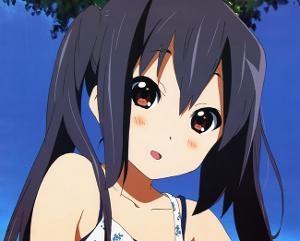 中野梓
