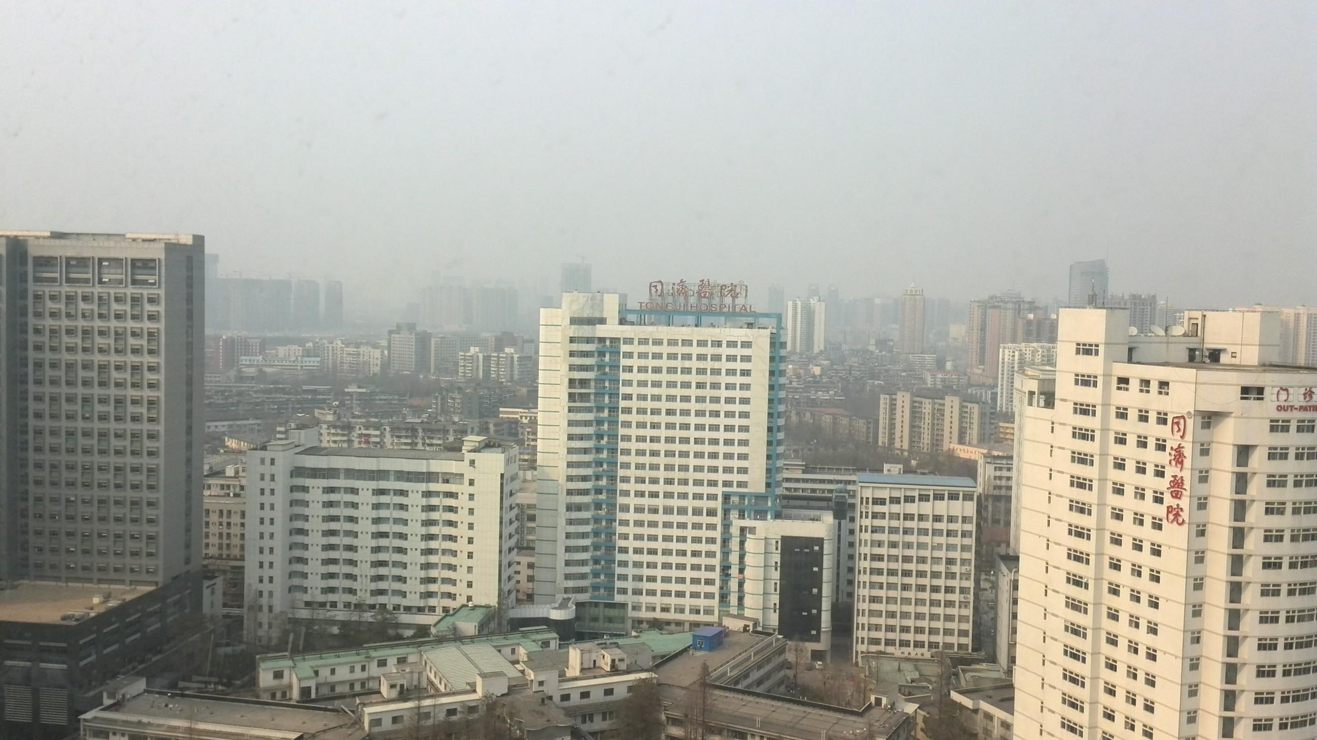 武汉同济医院大楼图片