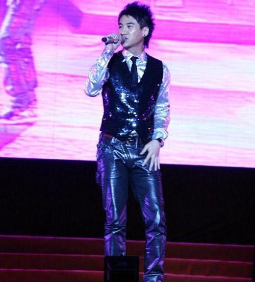 老人与海(海鸣威演唱歌曲)