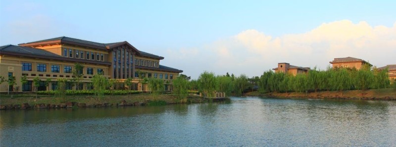 上海政法学院